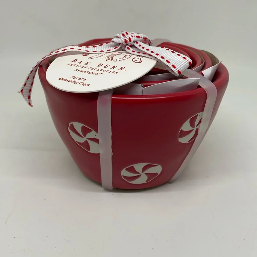 Rae Dunn whimsical peppermint measuring cups new